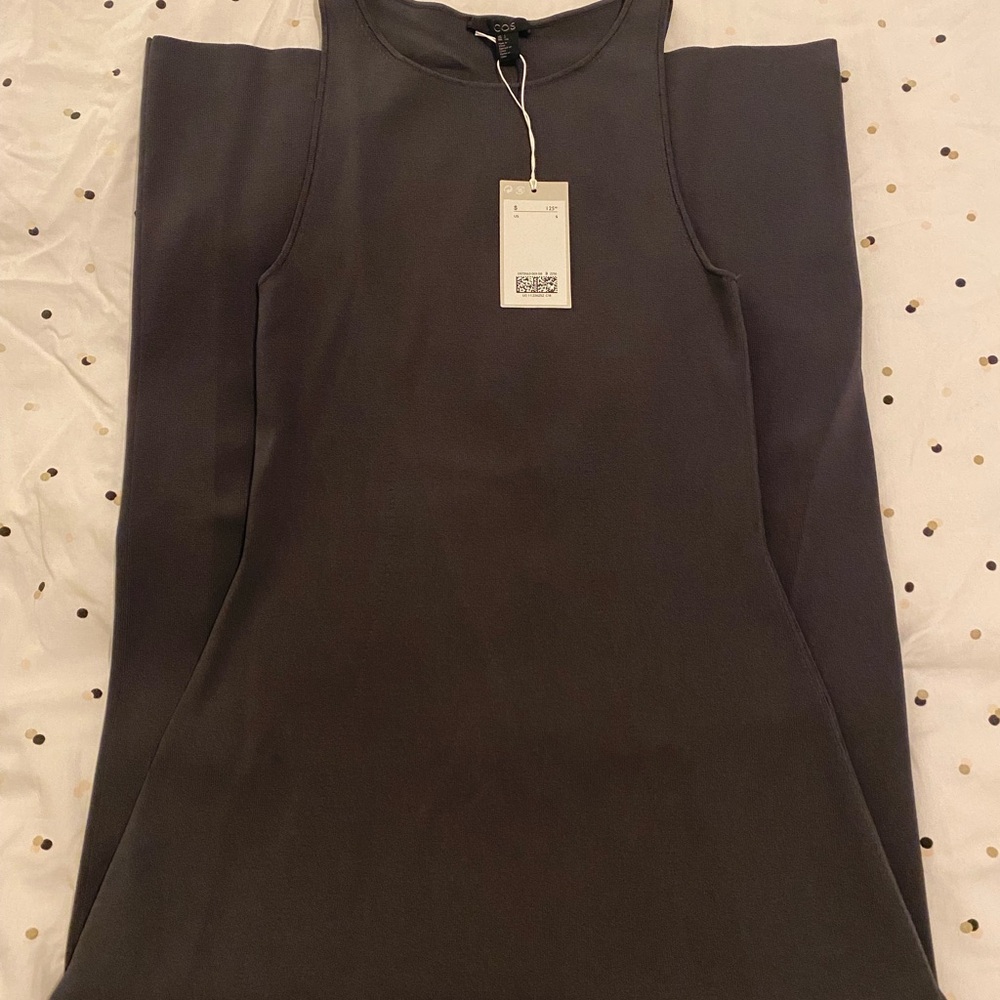 COS Black Structured Sleeveless Dress - Picture 1 of 6